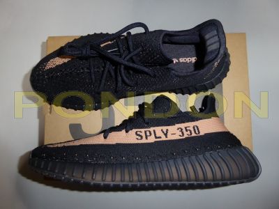 Yeezy Boost 350 V 2 Core Black / Core White $ 200 BY 1604 SMO