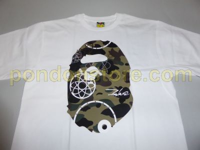 A BATHING APE : bape x futura white head tee 02 [Pondon Store]