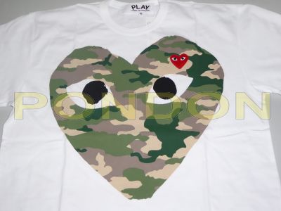 comme de garcon camo t shirt