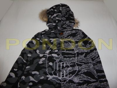 A BATHING APE : bape x undefeated m-51 hoodie jacket [Pondon Store]