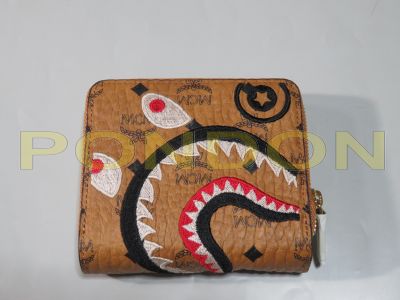 A BATHING APE : mcm x bape shark zip wallet [Pondon Store]